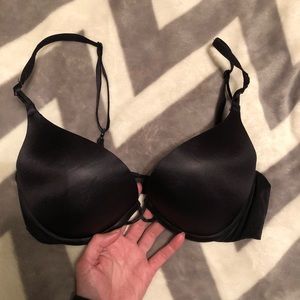 Victoria’s Secret Bombshell Bra. Size 34C.